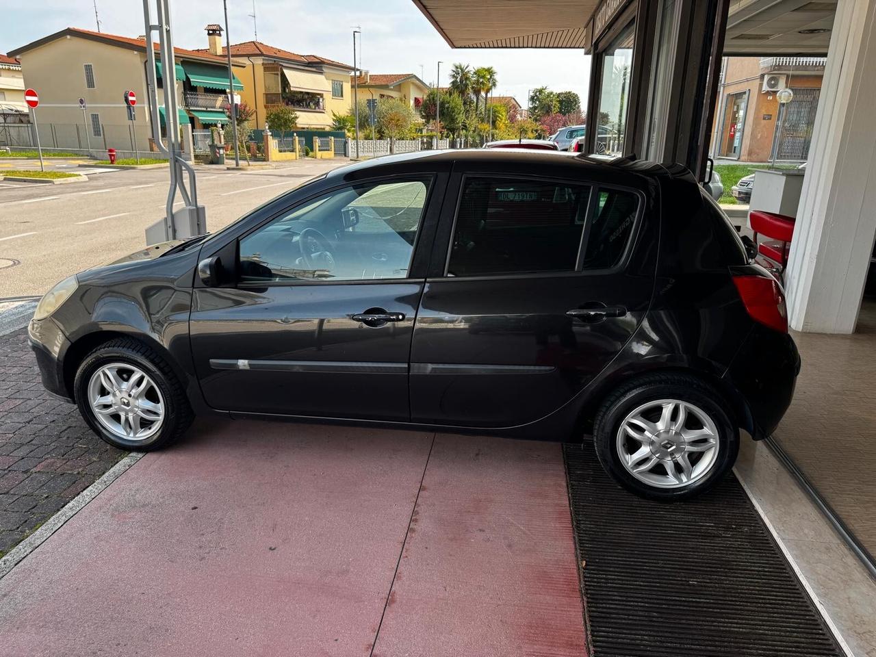 Renault Clio 1.2 5 porte Dynamique