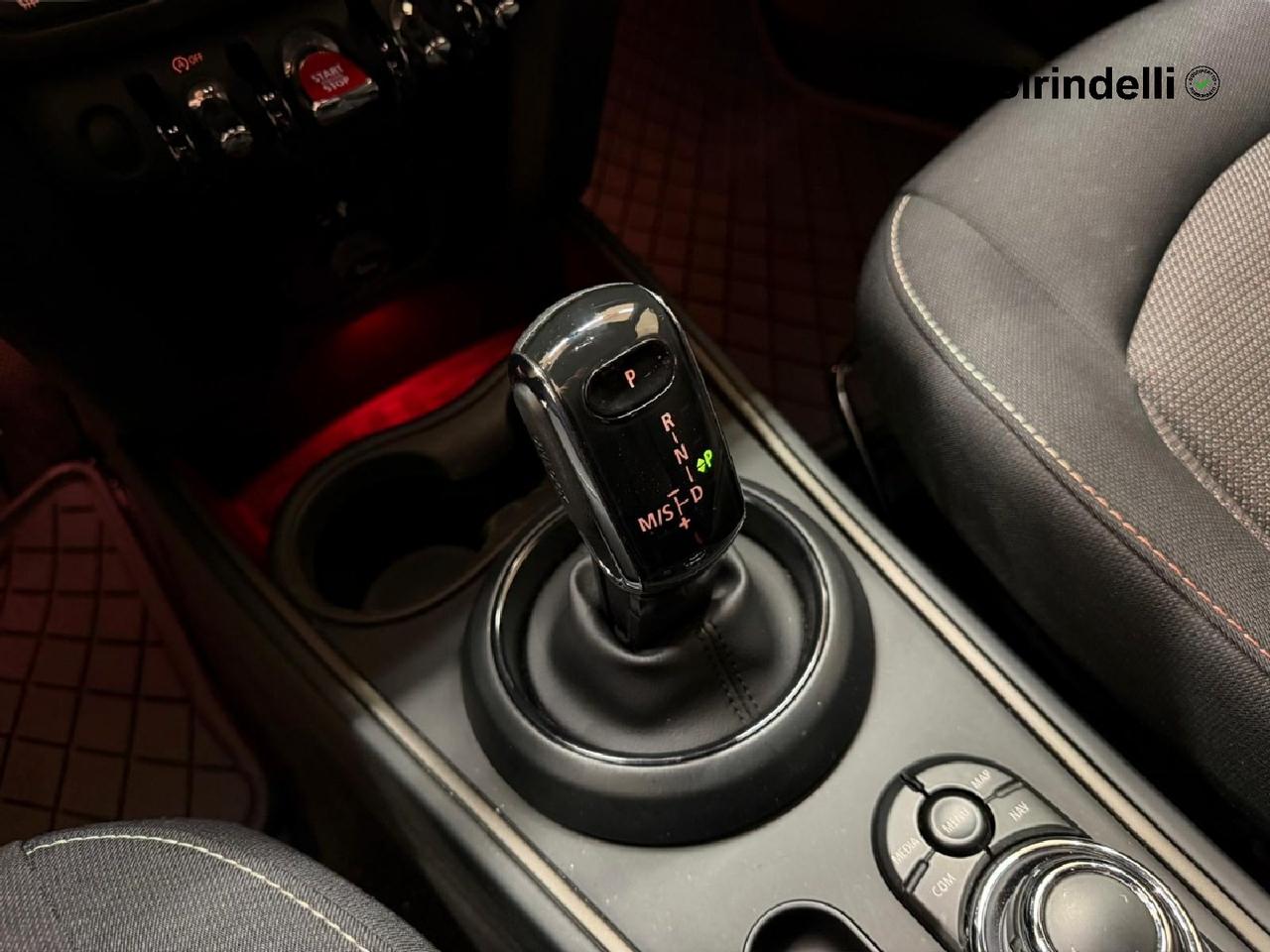 MINI Mini Countrym.(F60) - Mini 2.0 Cooper D Business Countryman