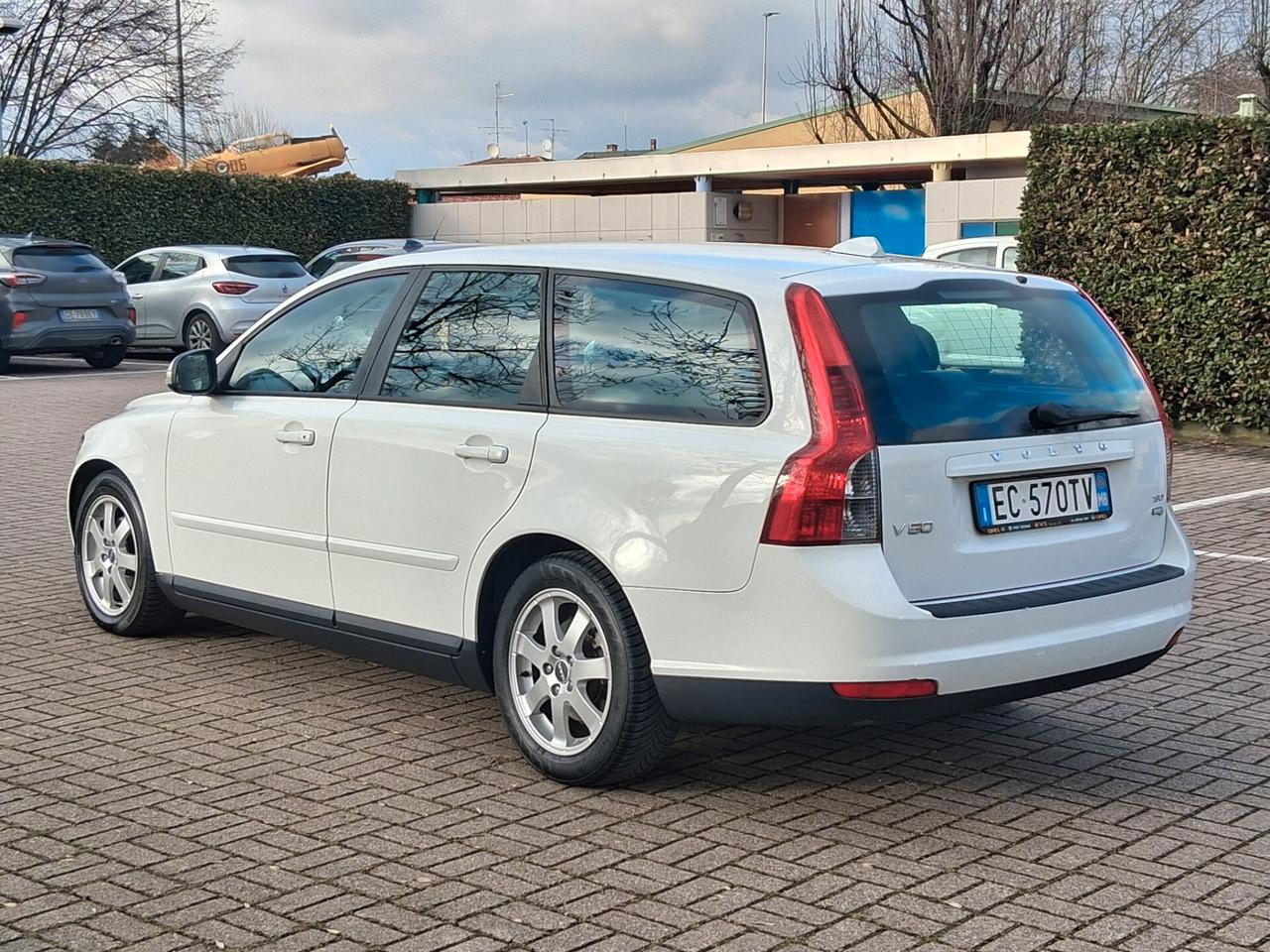 Volvo V50 D4 Geartronic R-design