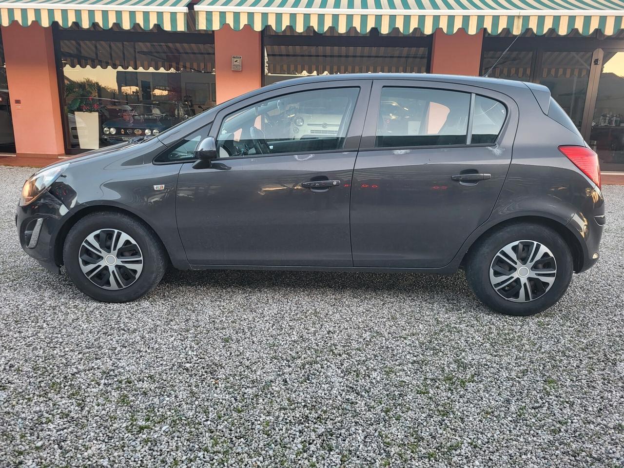 Opel Corsa 1.2 85CV 5 porte GPL-TECH Edition