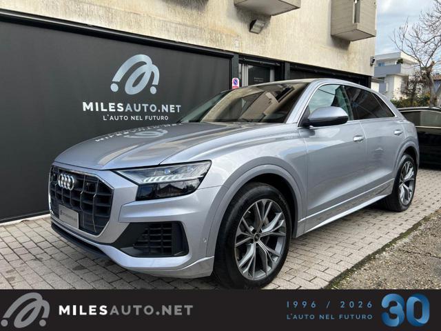 AUDI Q8 55 TFSI e tiptronic Sport 7 ANNI GARANZIA