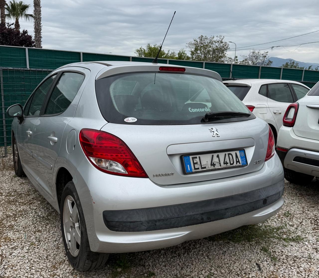 Peugeot 207 1.4 VTi 95CV 5p. Active