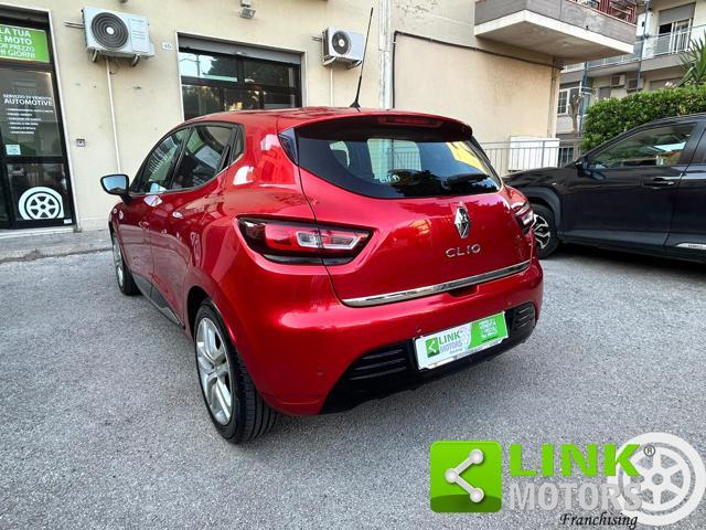 RENAULT Clio Itens