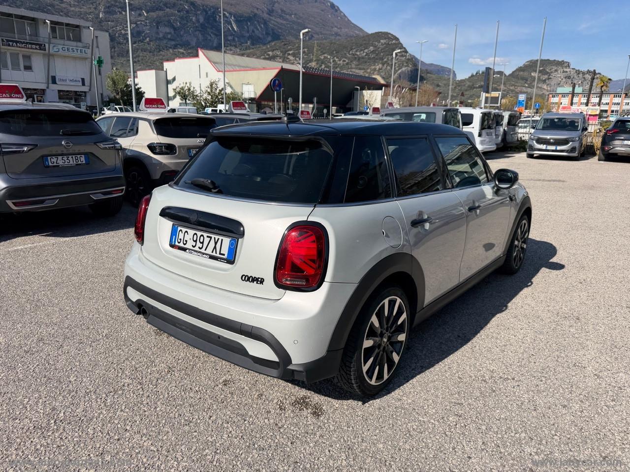 MINI Mini Cooper Boost 5 porte