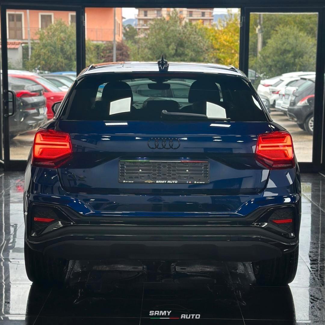 Audi Q2 30 TDI Identity Black