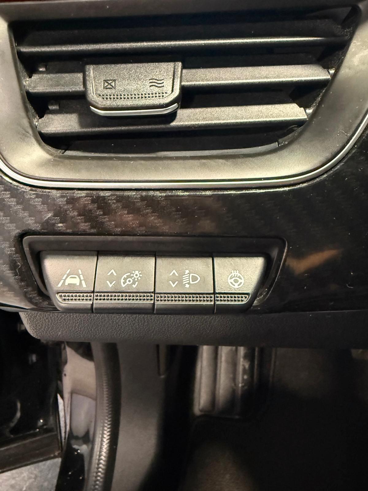 Renault Arkana Hybrid E-Tech 145 CV R.S. Line