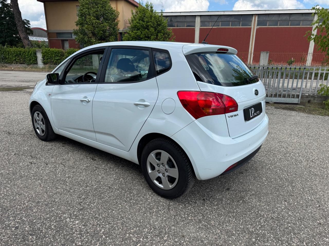 Kia Venga 1.4 CRDi 90CV Cool
