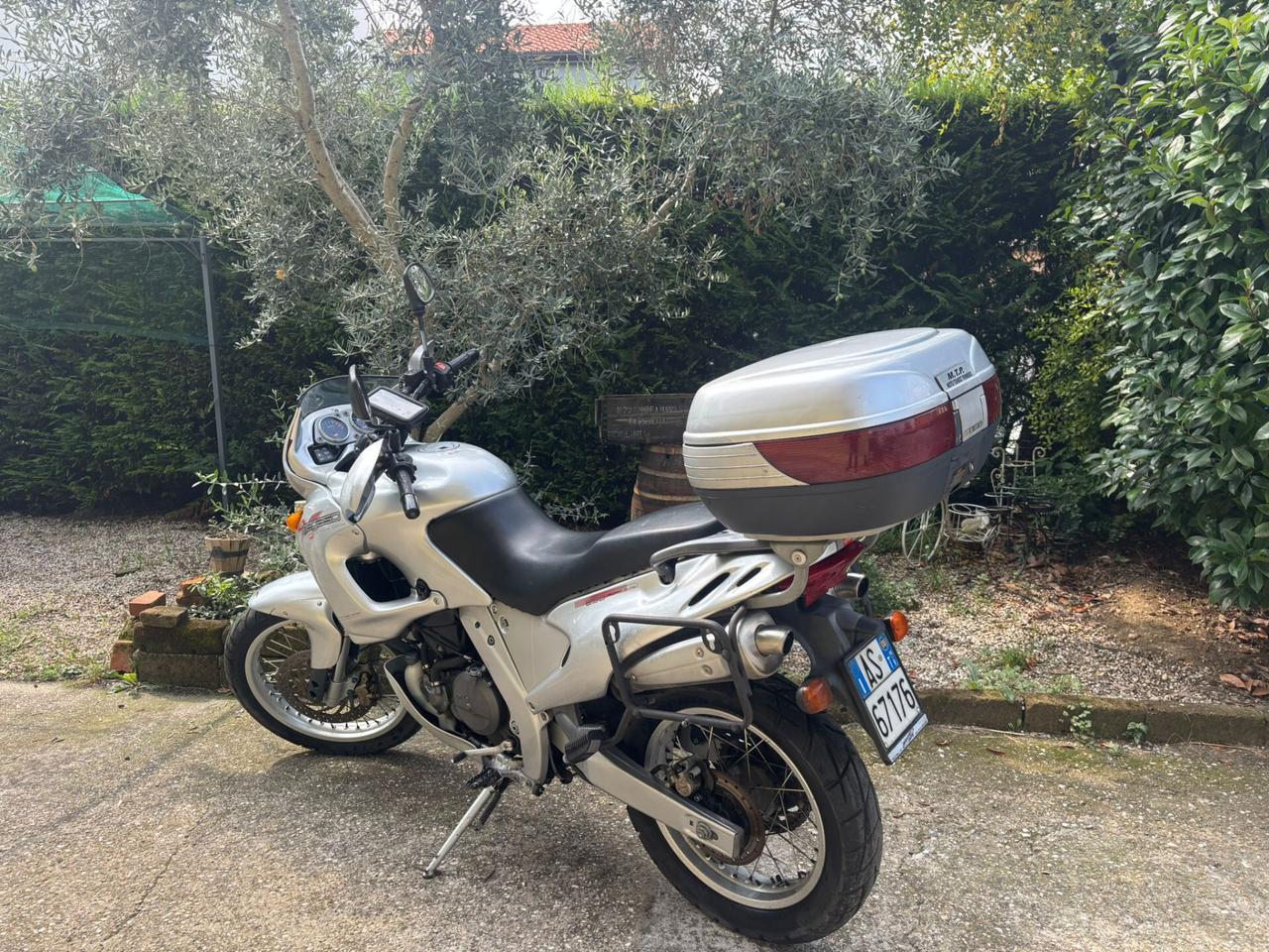 Aprilia Pegaso 650