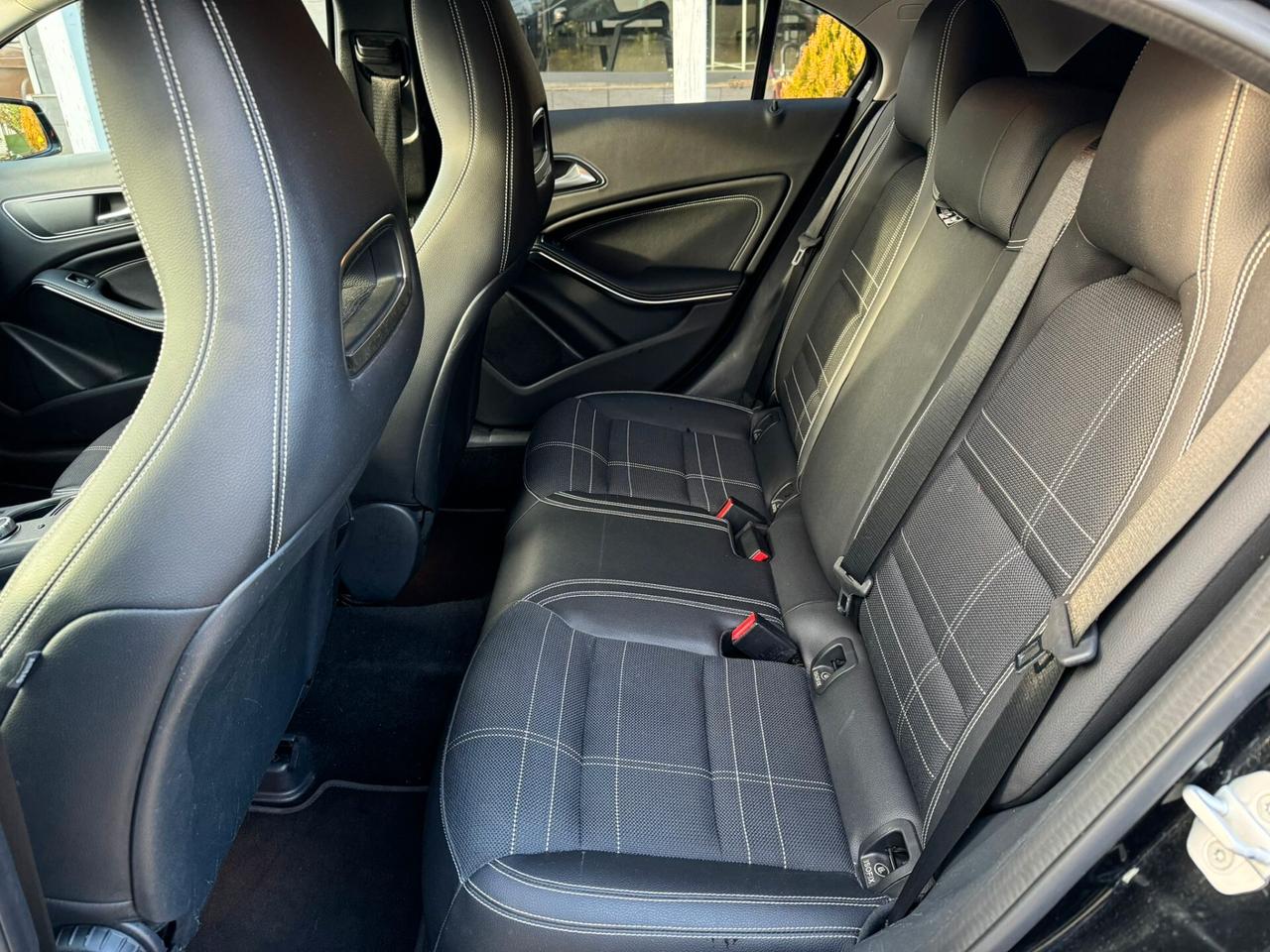 Mercedes-benz A 200 d Automatic 4Matic Premium