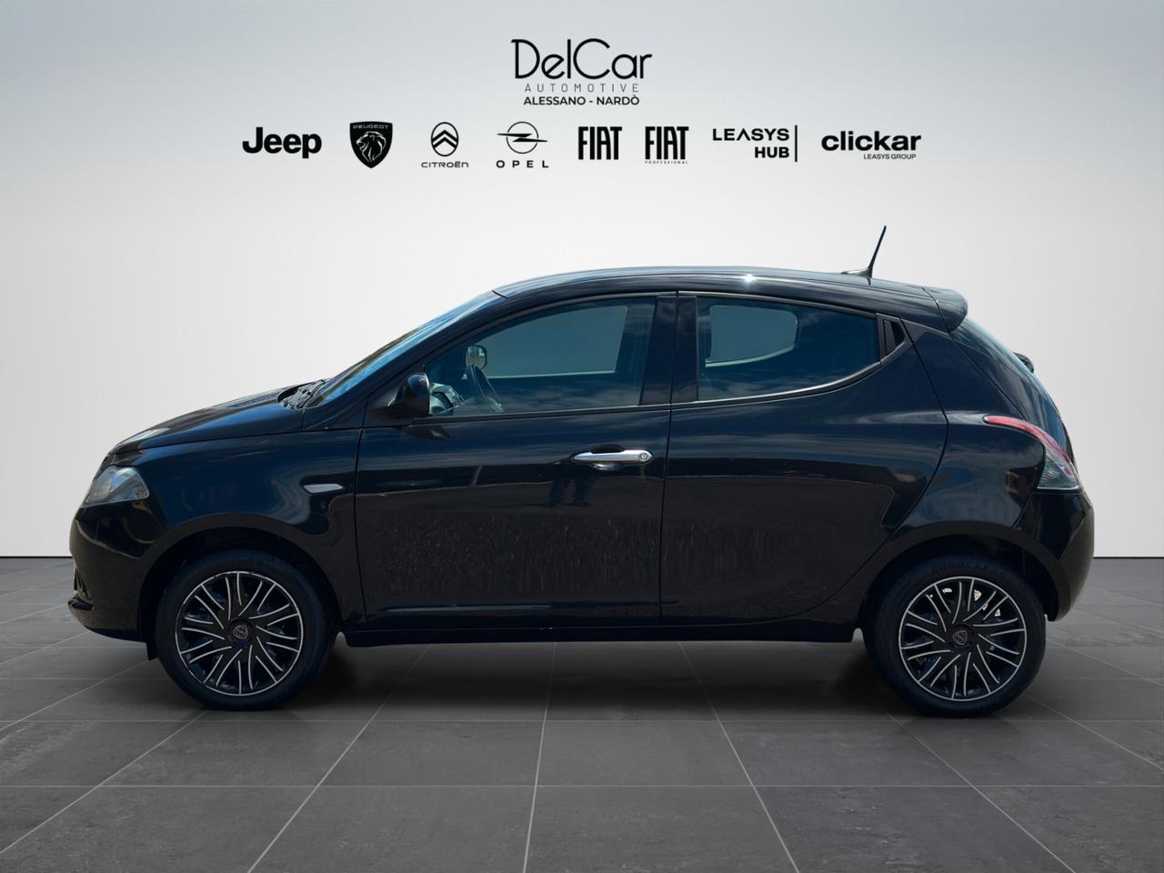 Lancia Ypsilon 1.0 FireFly 5 porte S&S Hybrid Oro