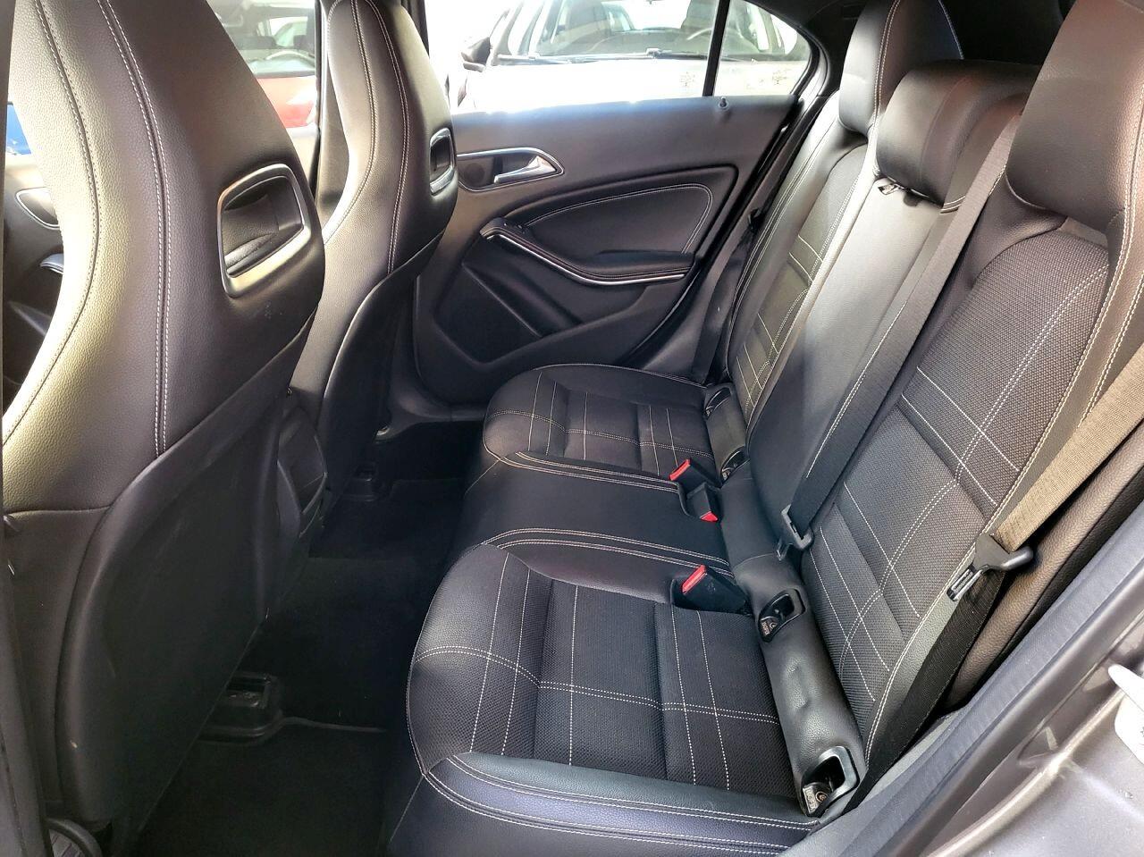 Mercedes-Benz A 180 Sport Euro 6 Benzina