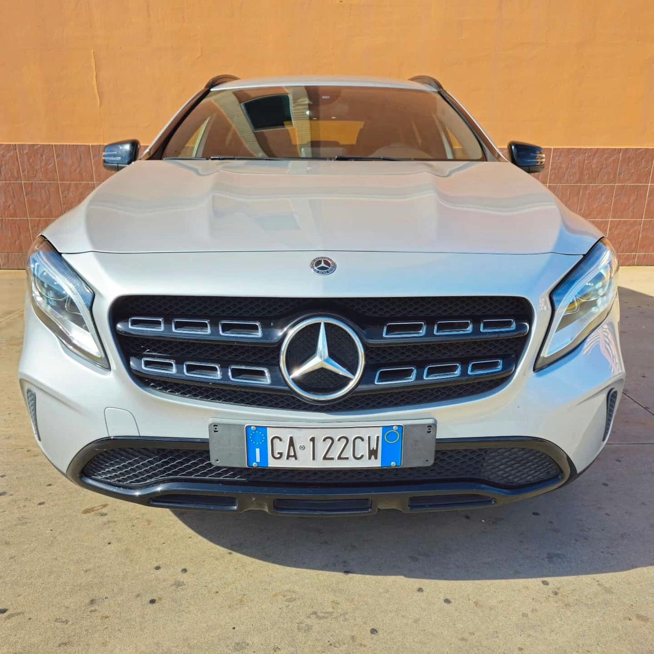 Mercedes-benz GLA 200 d Automatic 4Matic Premium
