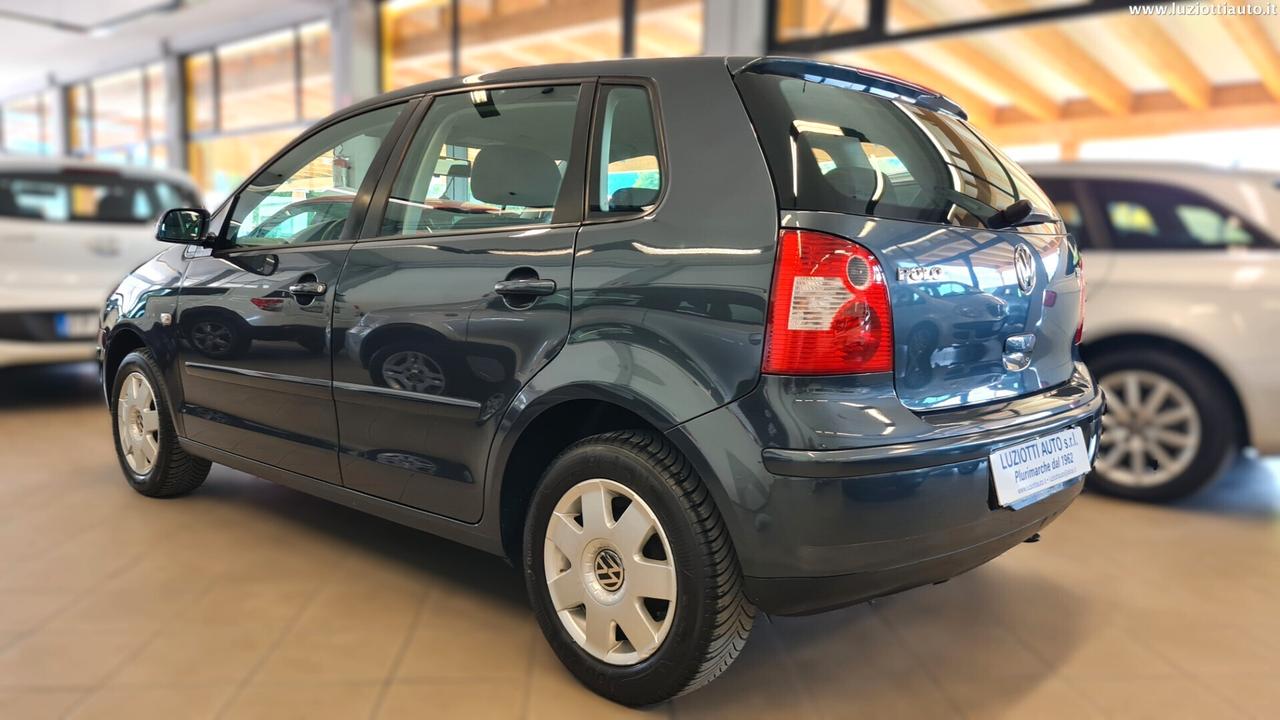 Volkswagen Polo 1.2 COMFORTLINE