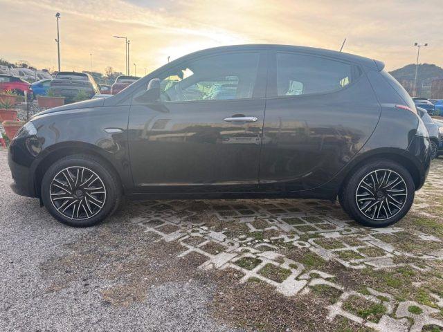 LANCIA Ypsilon 1.0 FireFly 5 porte S&S Hybrid Gold