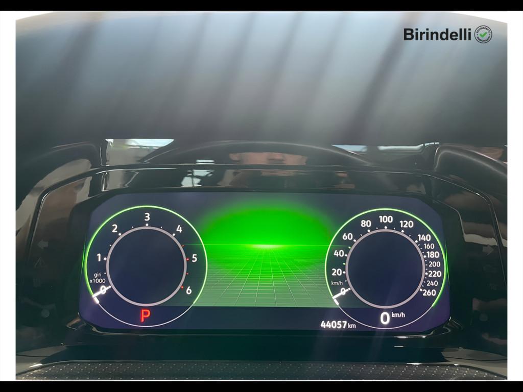 VOLKSWAGEN Golf 8ª serie - Golf Variant 2.0 TDI 150 CV DSG SCR R-Line