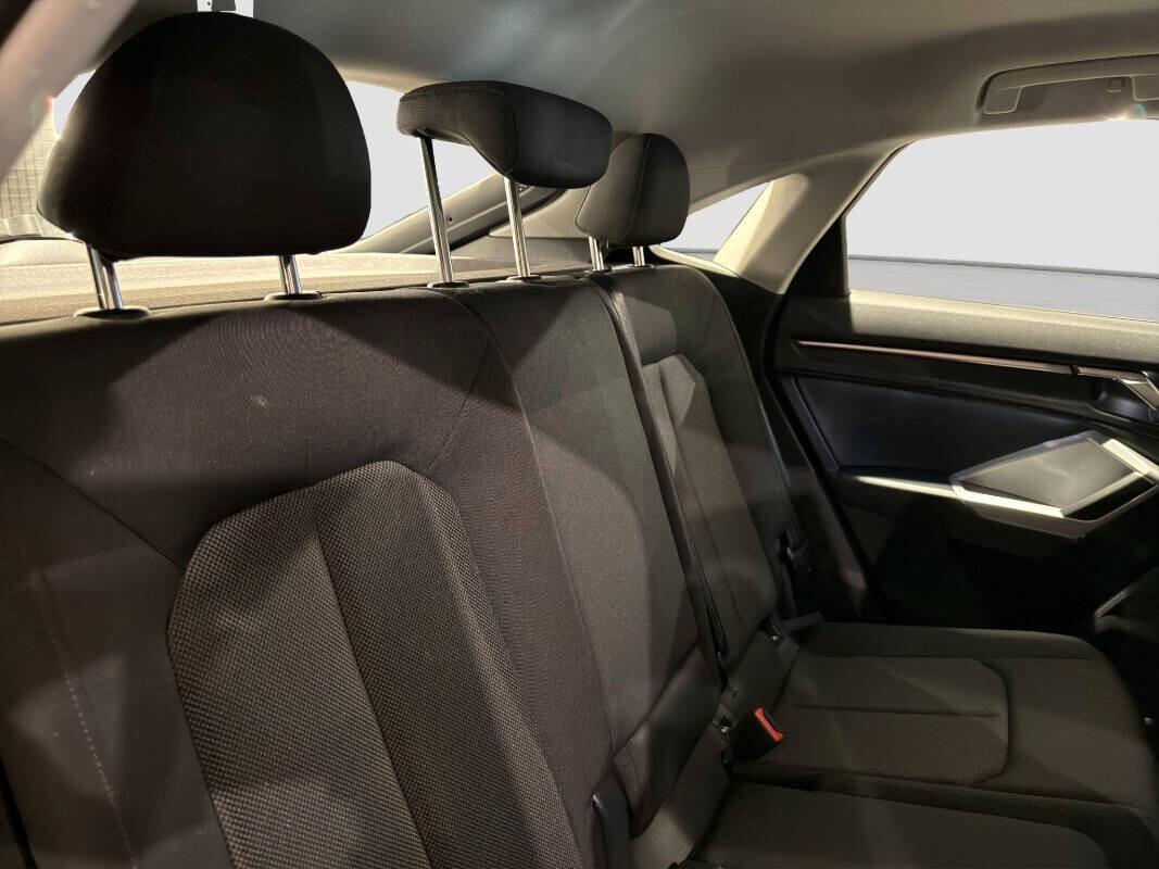 Audi Q3 SPB 35 TDI 150 CV S tronic line edition 2024