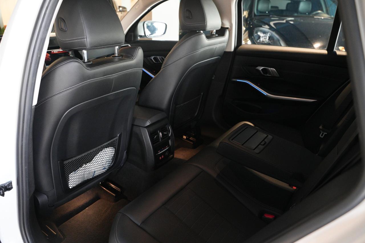 Bmw 320 320d xDrive Touring Msport