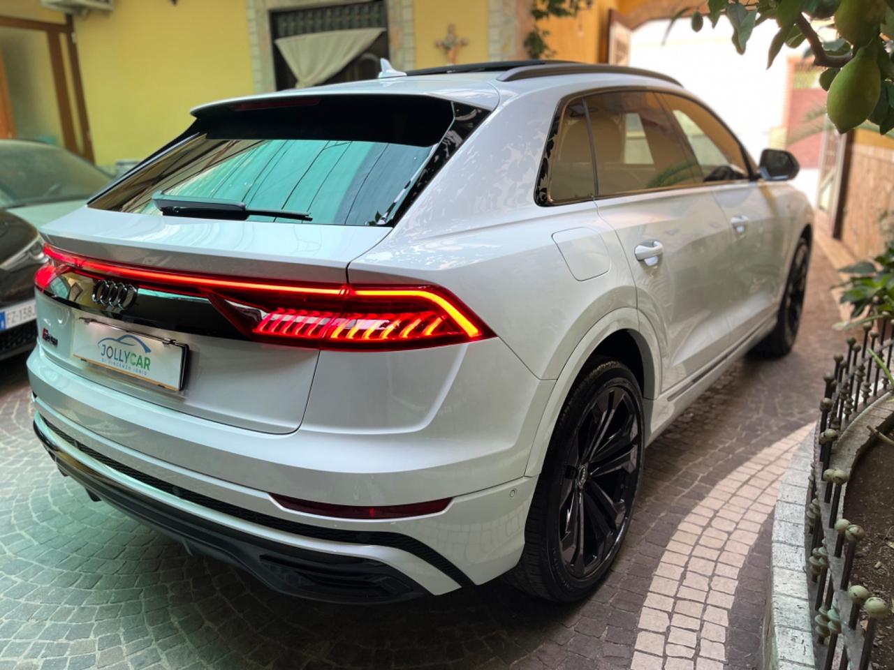 Audi Q8 50 TDI 286 CV quattro SUPER FULL