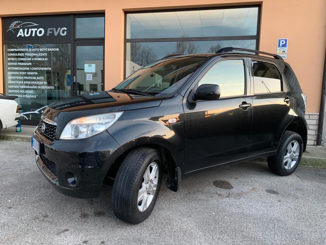 Daihatsu Terios 1.5 benz. 4WD Neopat.