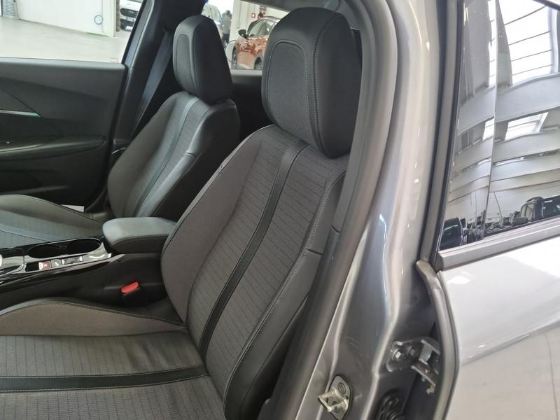 PEUGEOT 2008 BlueHDi 130 EAT8 Allure Pack S/S aut.