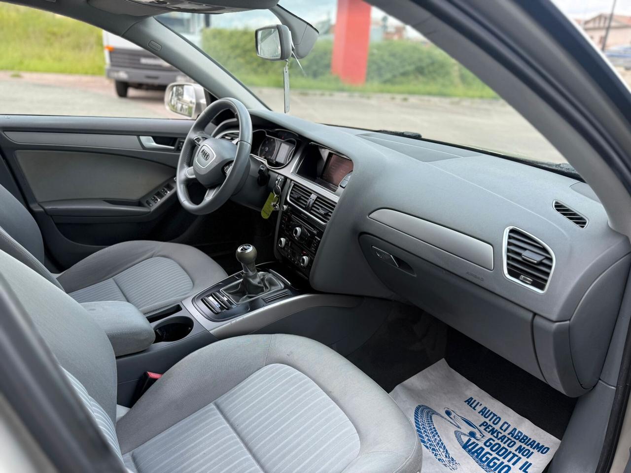 AUDI A4 2.0 TDI 2013 RESTAYLING 12 MESI DI GARANZIA