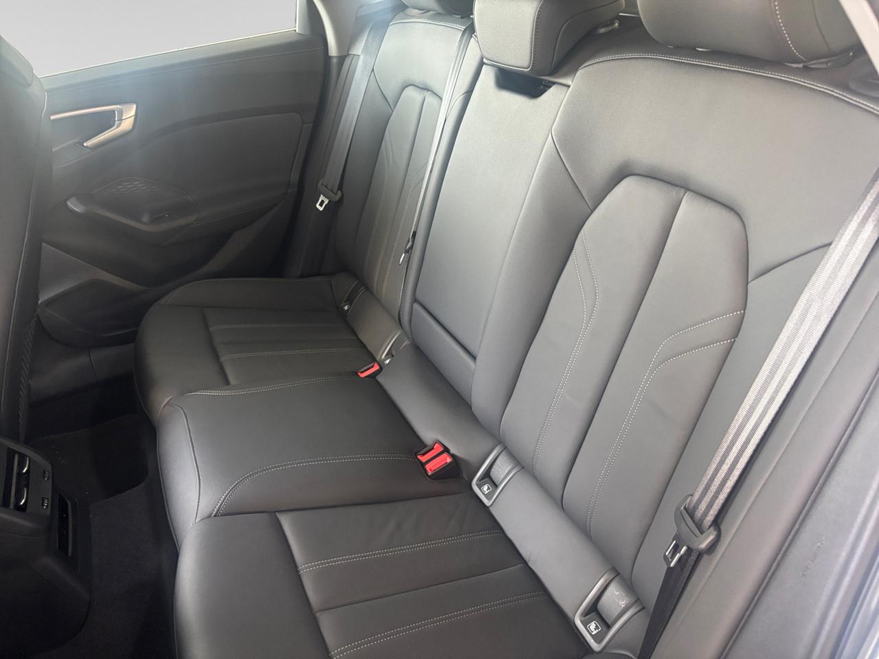 AUDI A5 III 2024 - A5 Avant 2.0 tdi mhev+ S line edition 204cv s-tronic