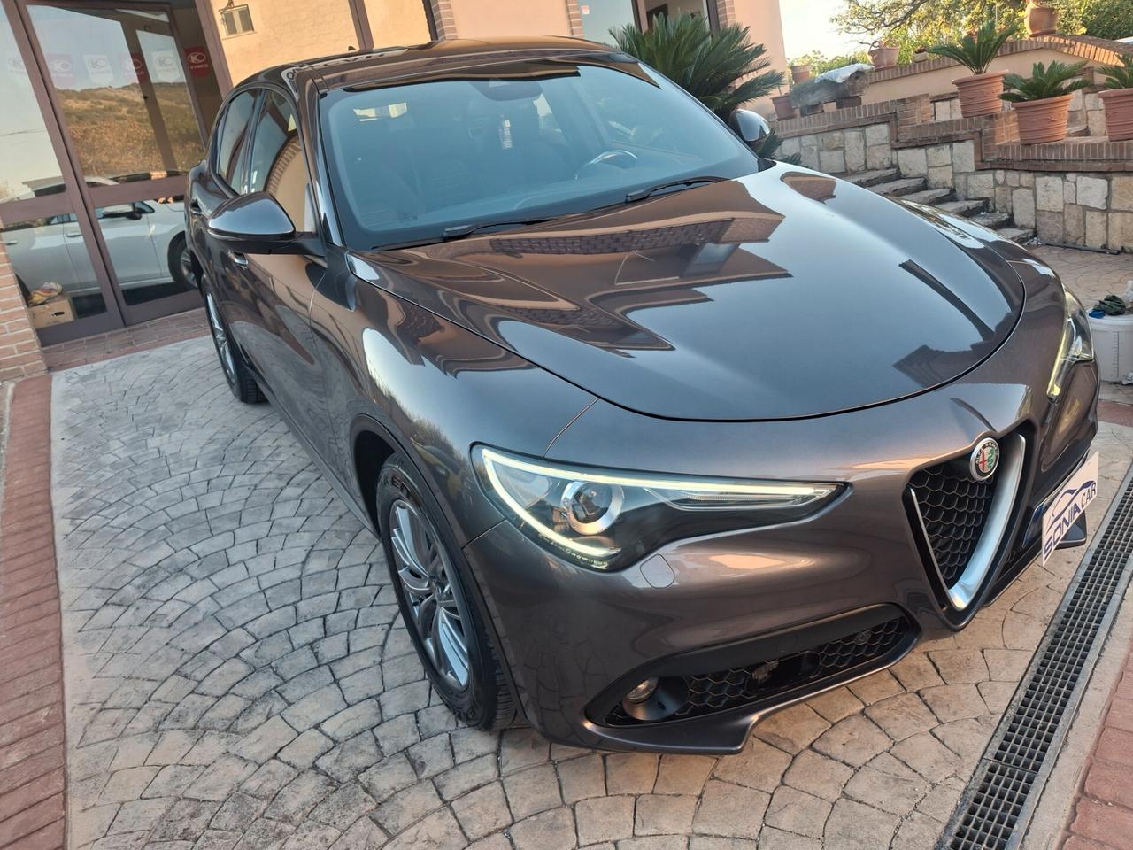 Alfa Romeo Stelvio 2.2 Turbodiesel 190 CV AT8 Q4 Business