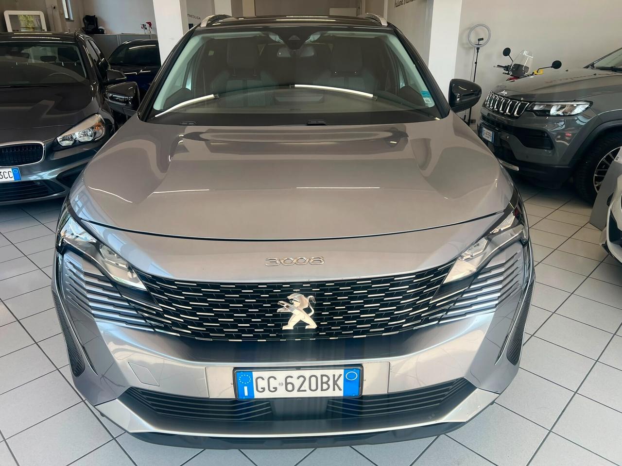 Peugeot 3008 BlueHDi 130 S&S EAT8 Active Pack