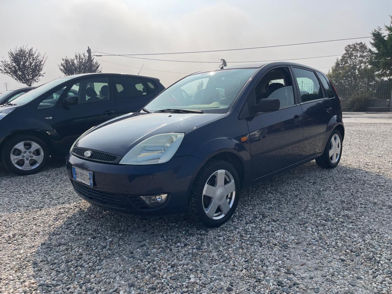 Ford Fiesta 1.4 16V 5p. Zetec
