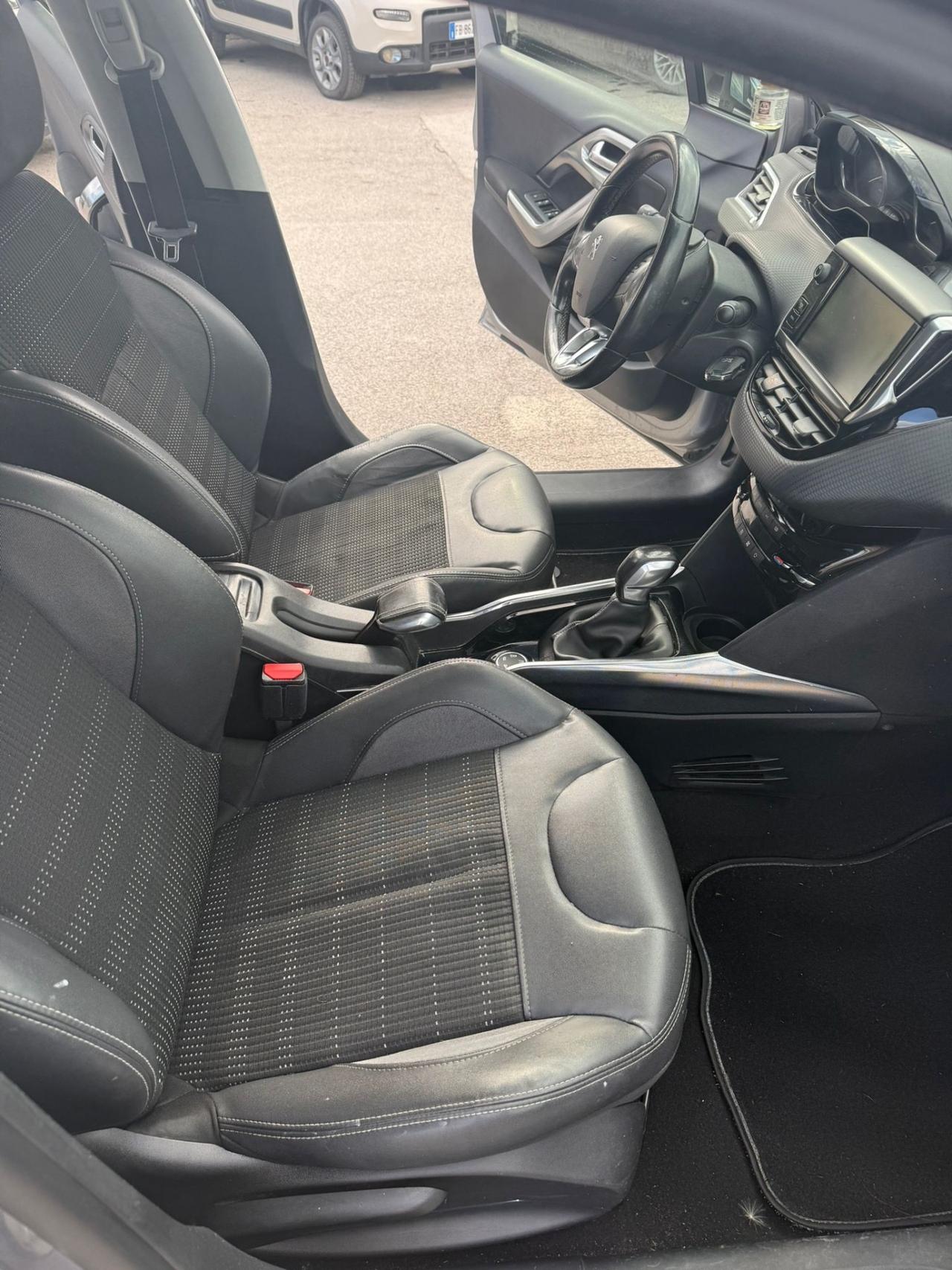 Peugeot 2008 1.6 e-HDi 92 CV Stop&Start Active