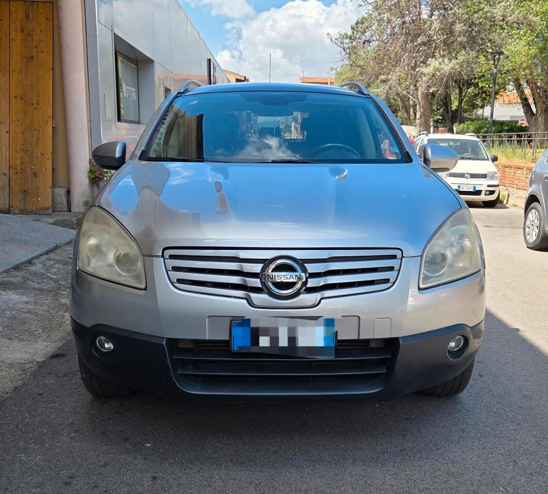 Nissan Qashqai 2.0 dCi 4WD 7posti FULL-OPTIONAL