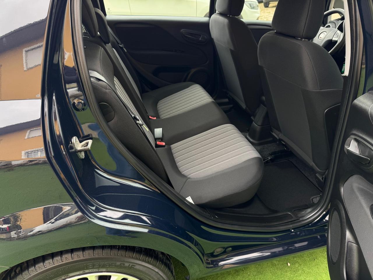 Fiat Punto 1.3 MJT II S&S 95 CV 5 porte Street