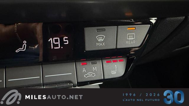 AUDI A3 30 g-tron S tronic S line Edition Matrix ACC