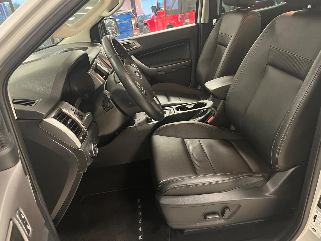 Ford Ranger 3.2 TDCi 200cv auto Limited Restyling