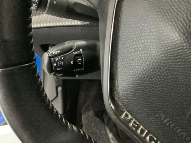 PEUGEOT 208 motore elettrico 136 CV 5 porte Active