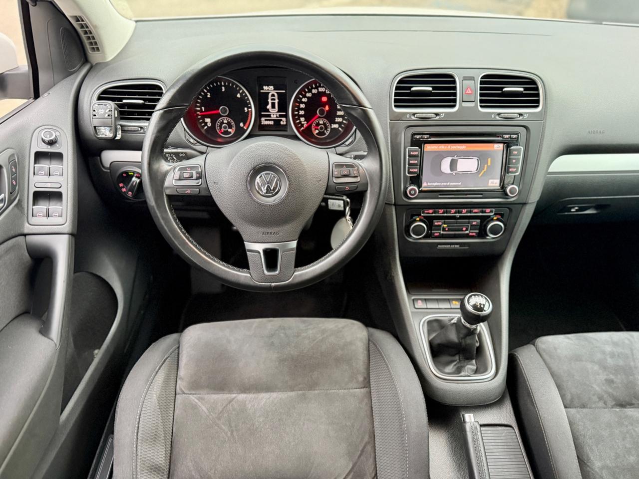 Volkswagen Golf 1.6 TDI DPF 5p. Highline 2011 OK NEOPATENTATI