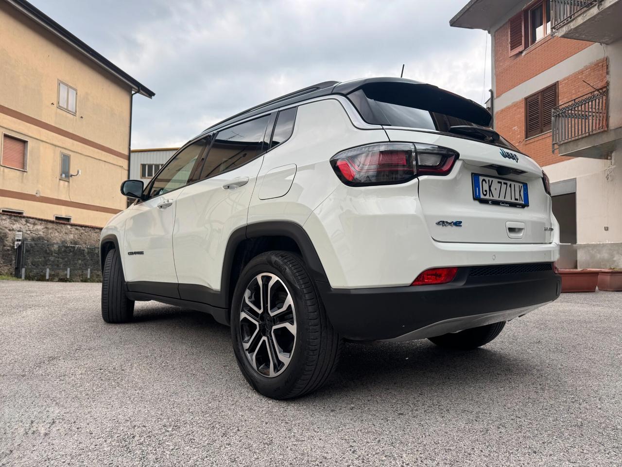 Jeep Compass 1.3 Turbo T4 190 CV 4XE Limited AUTO