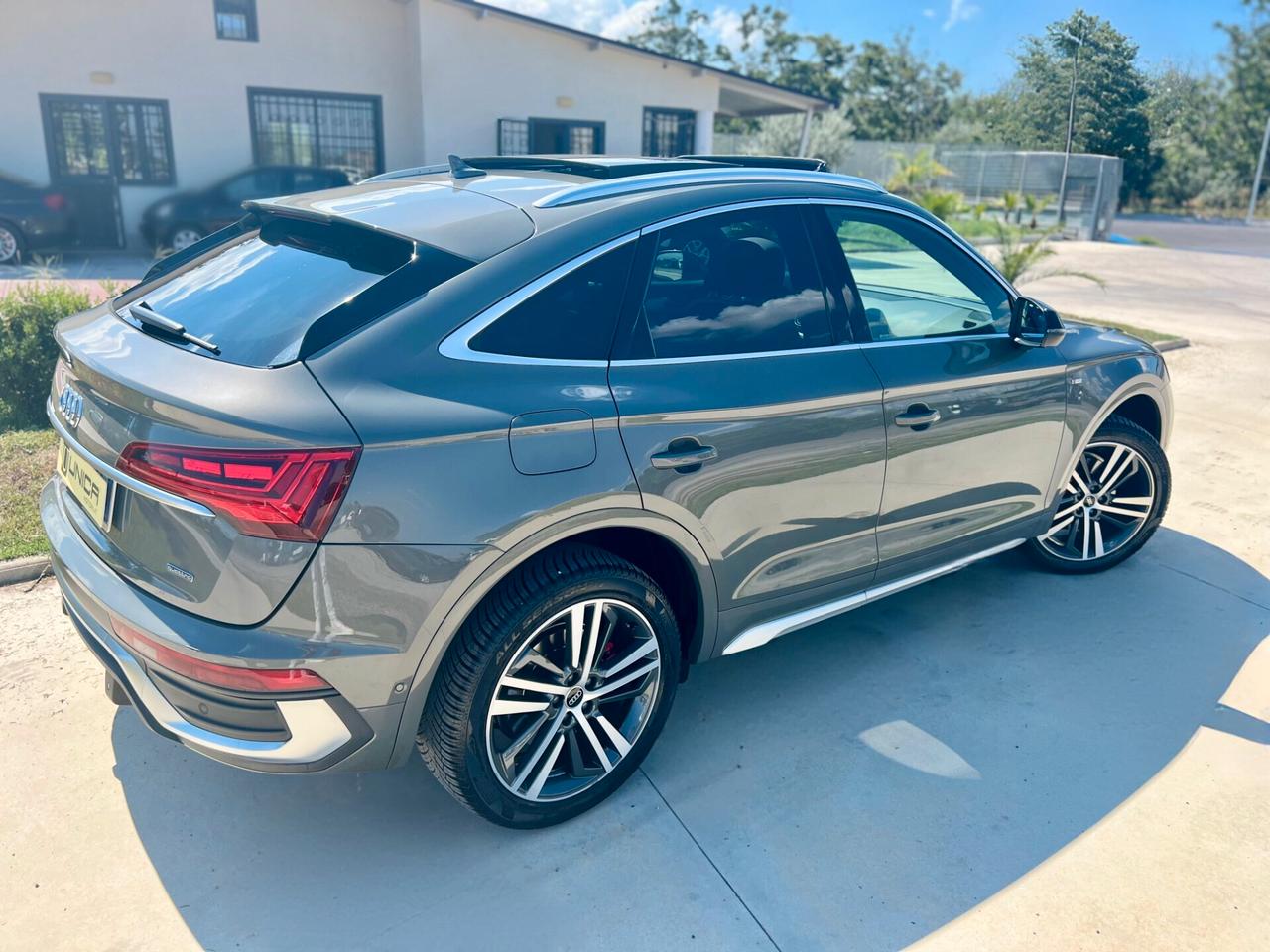 Audi Q5 SPB 40 2.0 TDI mhev 204CV S-LINE S-TRONIC UNICOPROP. IVA ESPOSTA