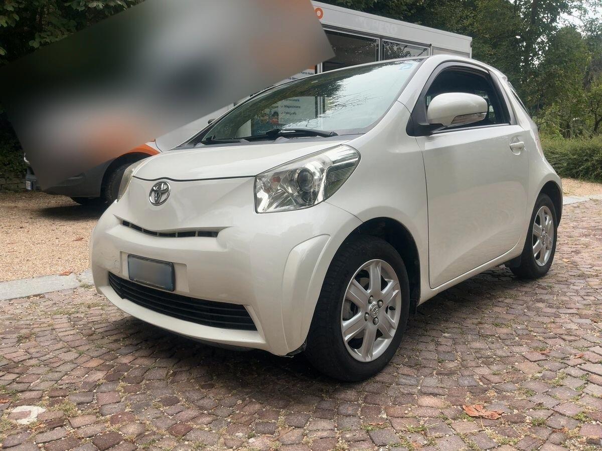Toyota iQ 1.0 Sol