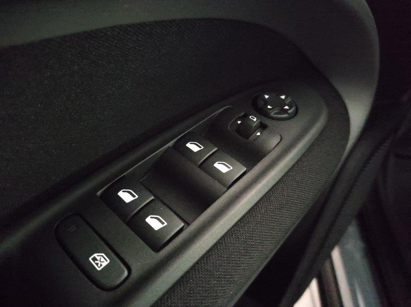 JEEP Avenger - Avenger 1.2 Turbo 110 CV MHEV Longitude