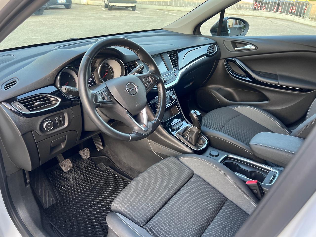 Opel Astra 1.5 CDTI 105 CV S&S Sports Tourer Business Elegance