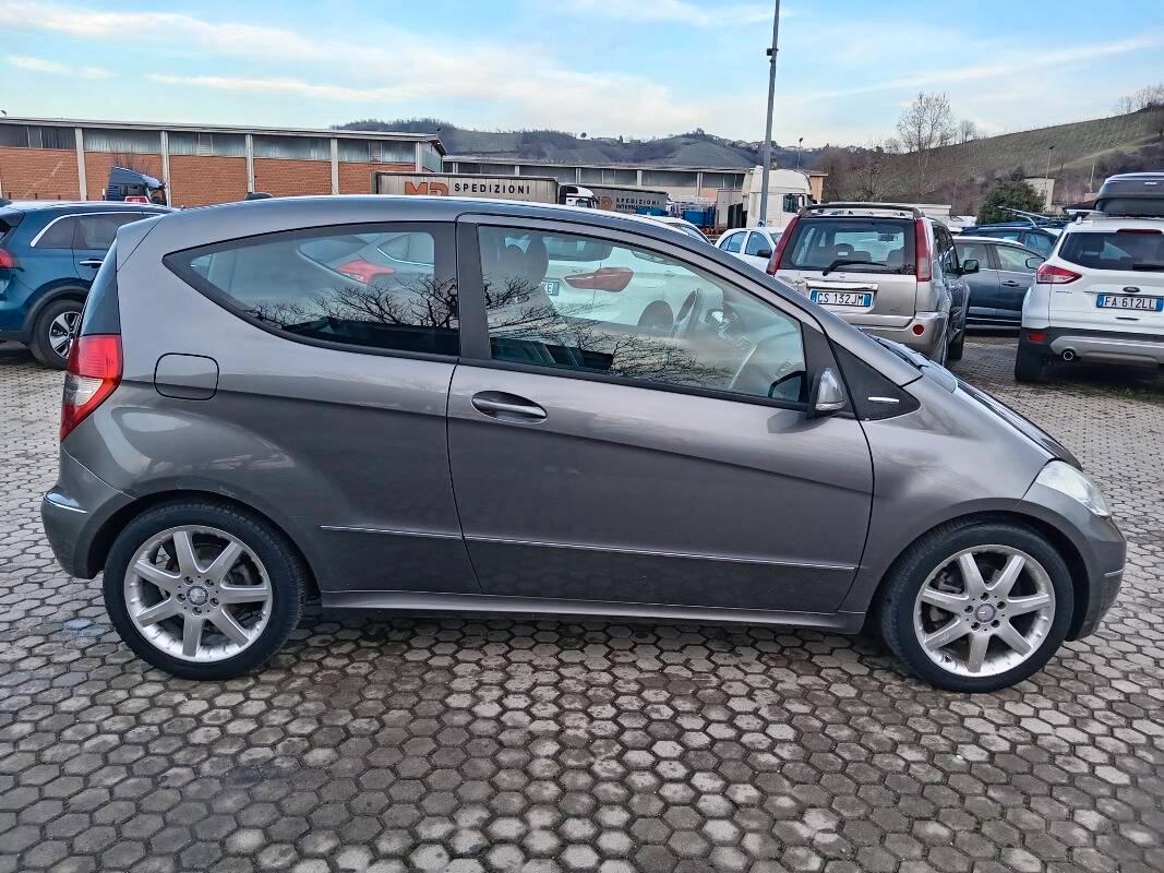 Mercedes Classe A Coupe 180 cdi Special edition coupe