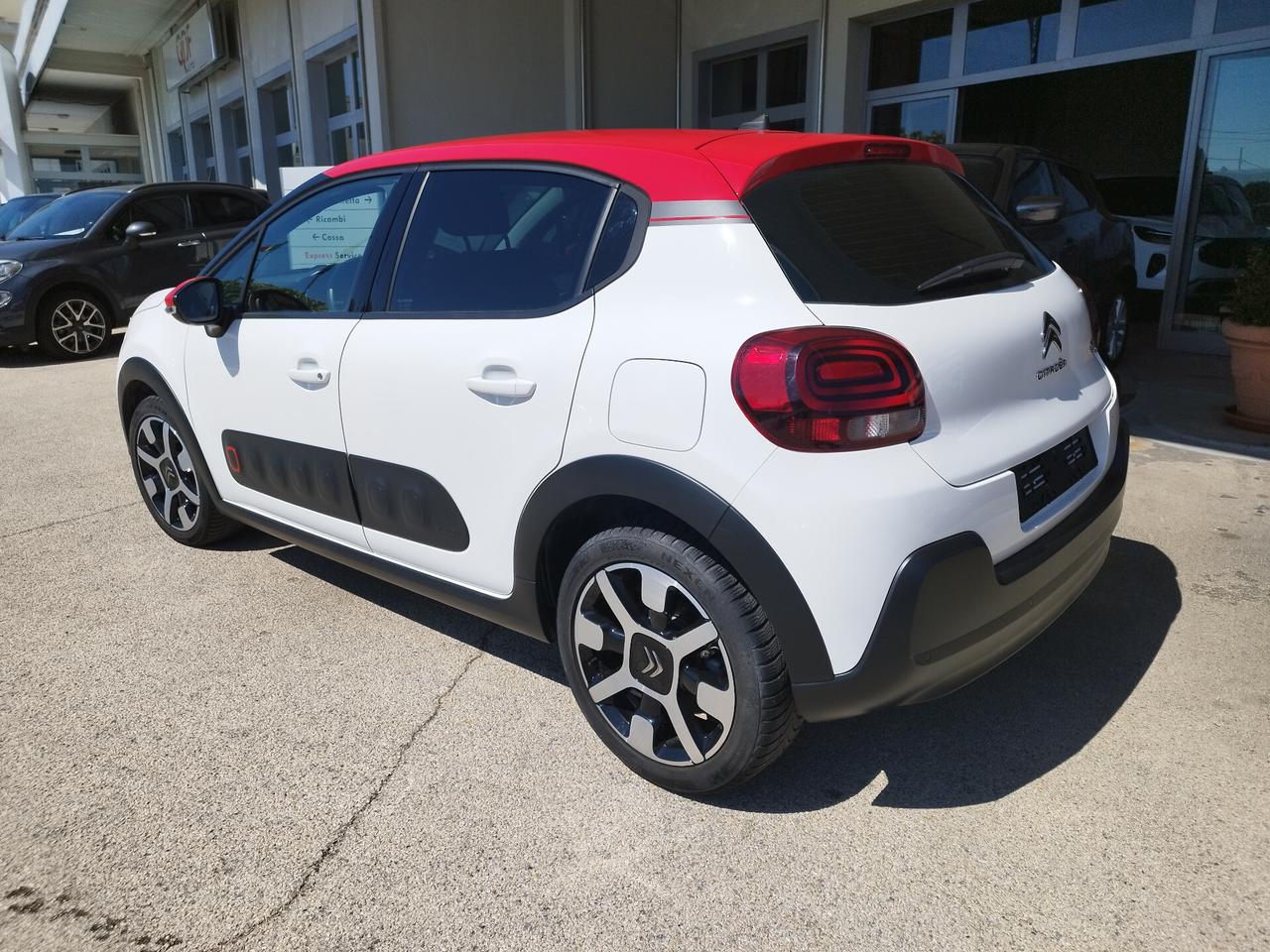 Citroen C3 Aircross C3 Aircross BlueHDi 100 S&S Shine