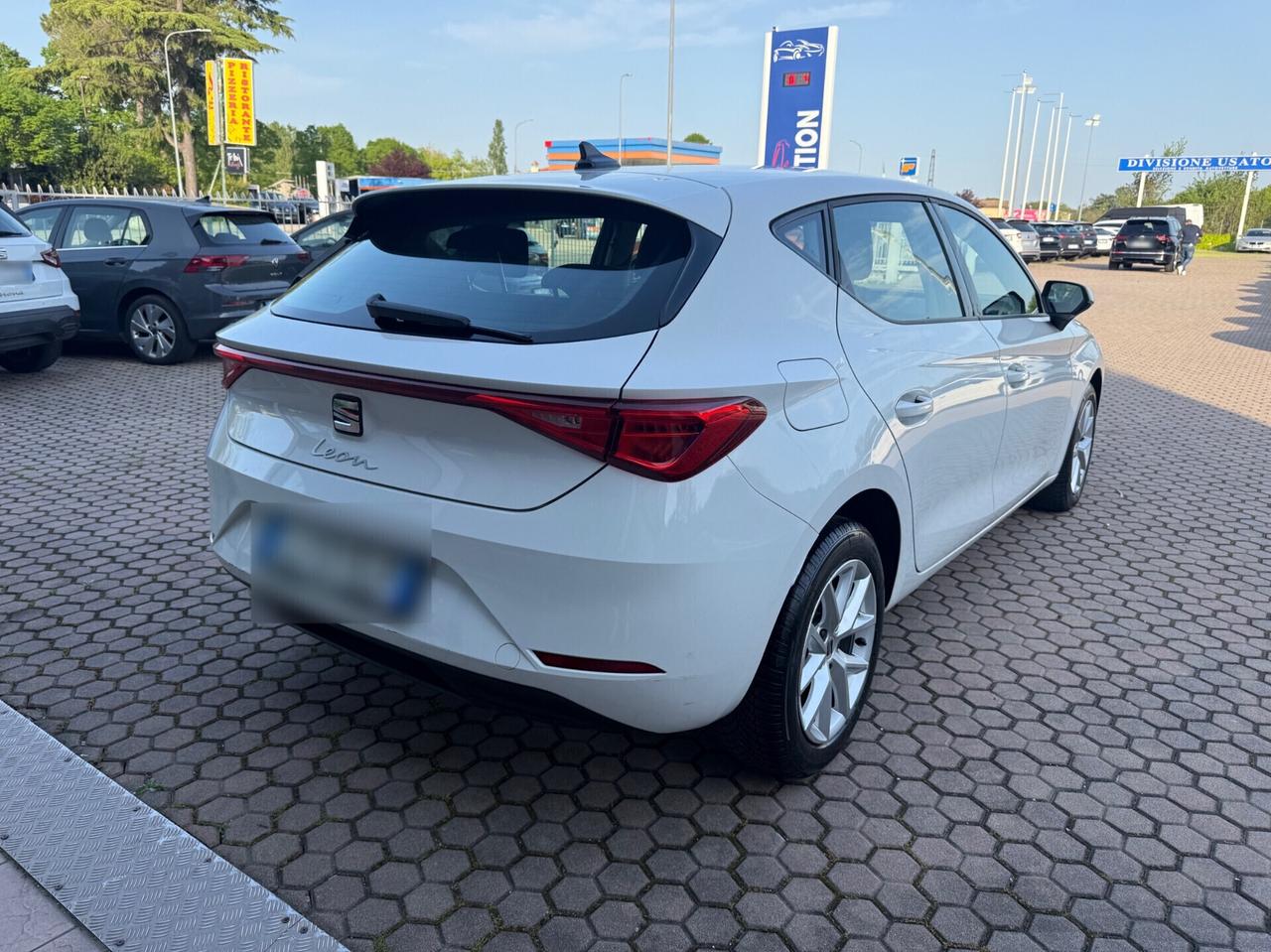 Seat Leon 2.0 TDI Style OK NEOPATENTATI
