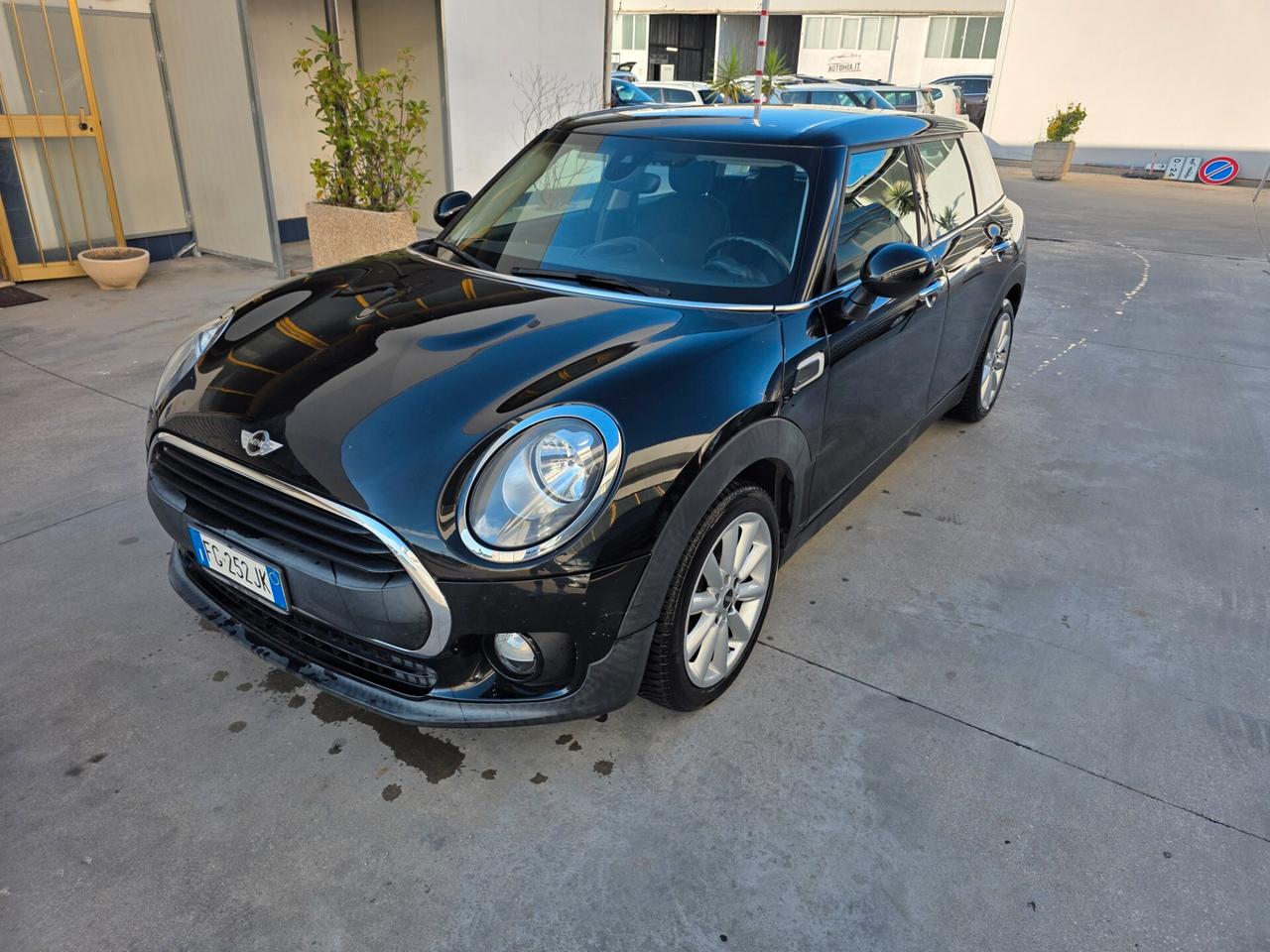 Mini One Clubman 1.5 D Hype km veri