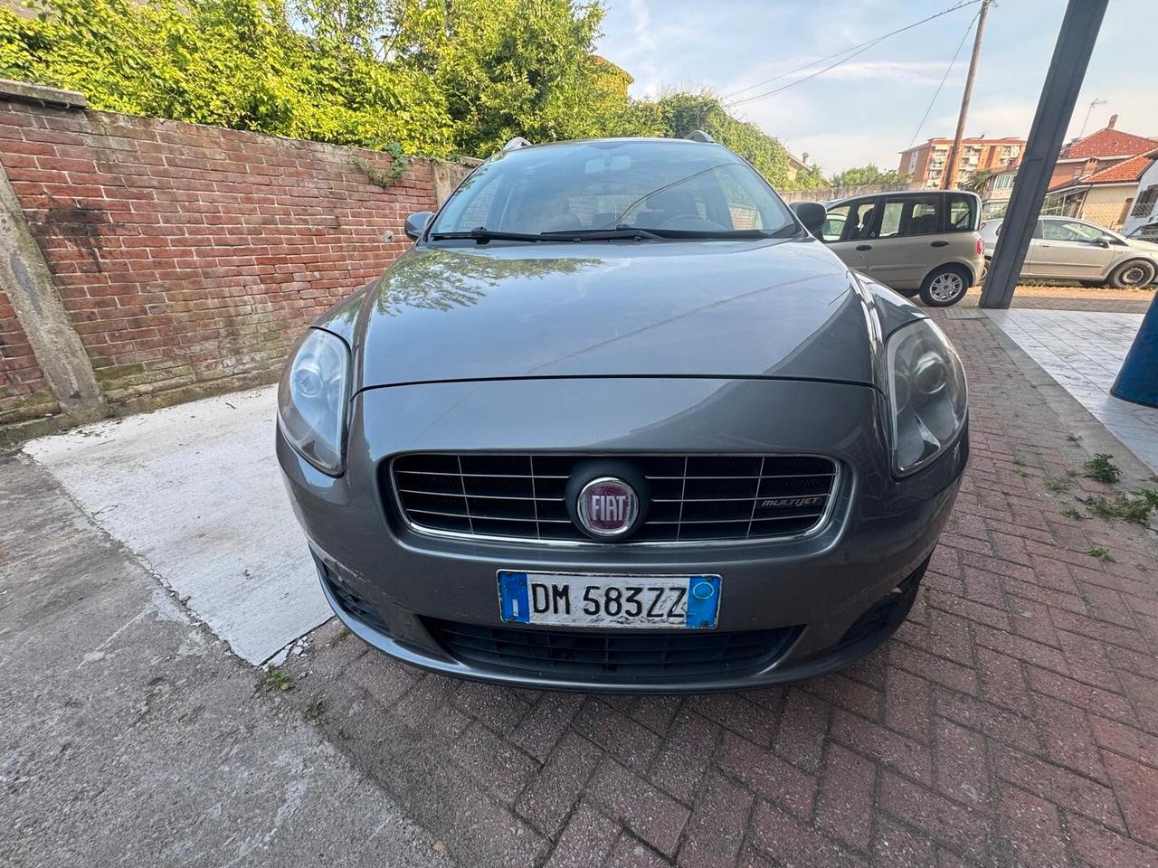 Fiat Croma 1.9 Multijet Emotion