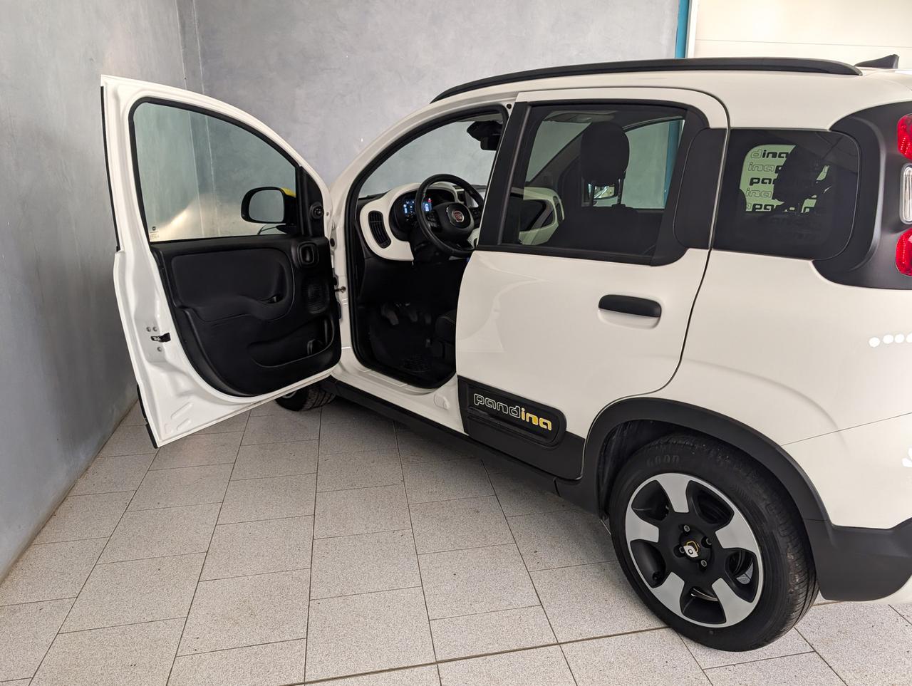Fiat Panda 1.0 Hybrid 70cv Pandina Cross