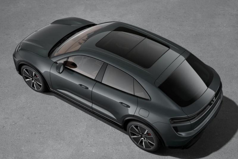 Porsche Macan EV Turbo BEV