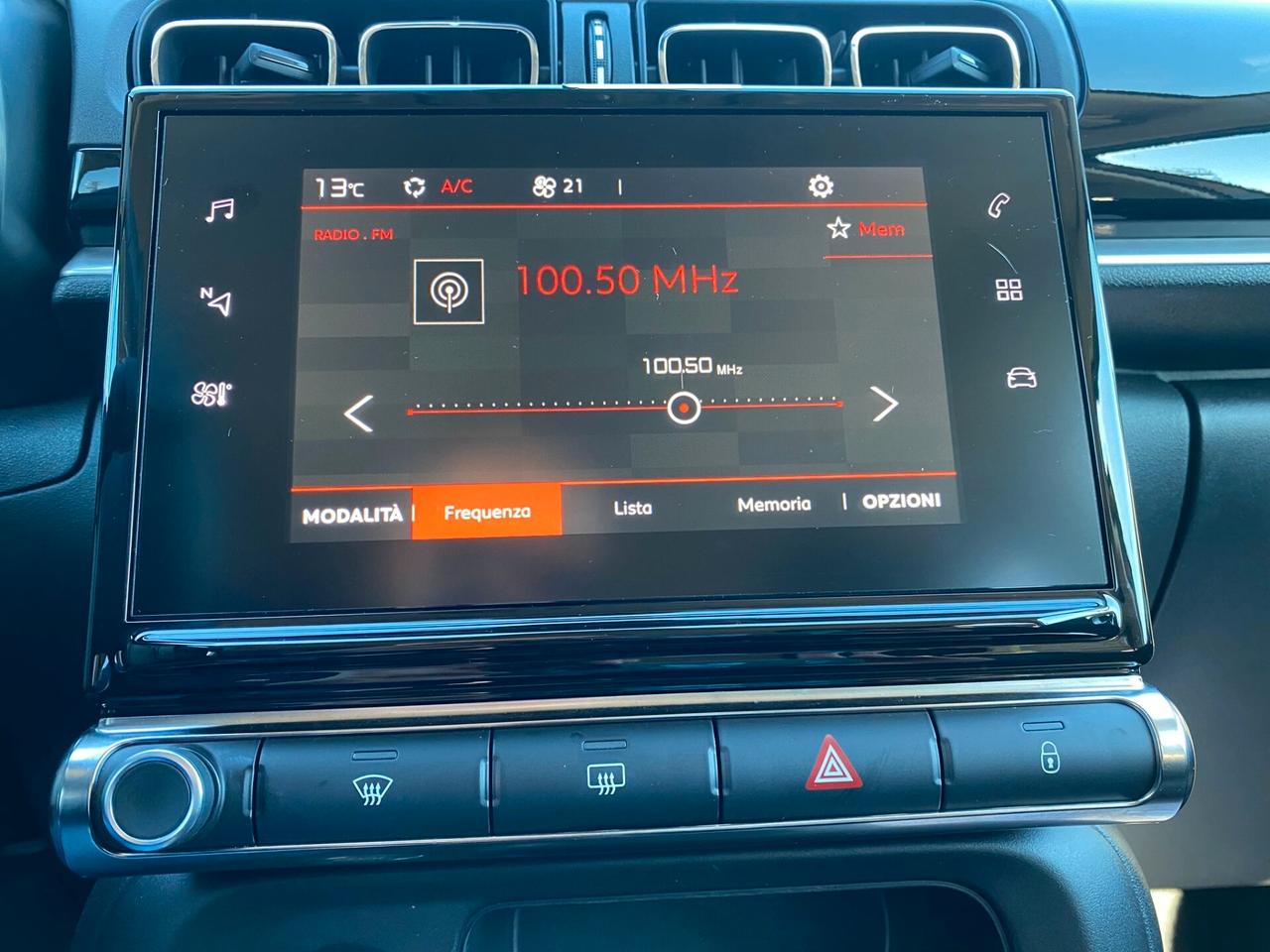 Citroen C3 PureTech 110 S&S Shine Pack Bi-Color 2023 6m