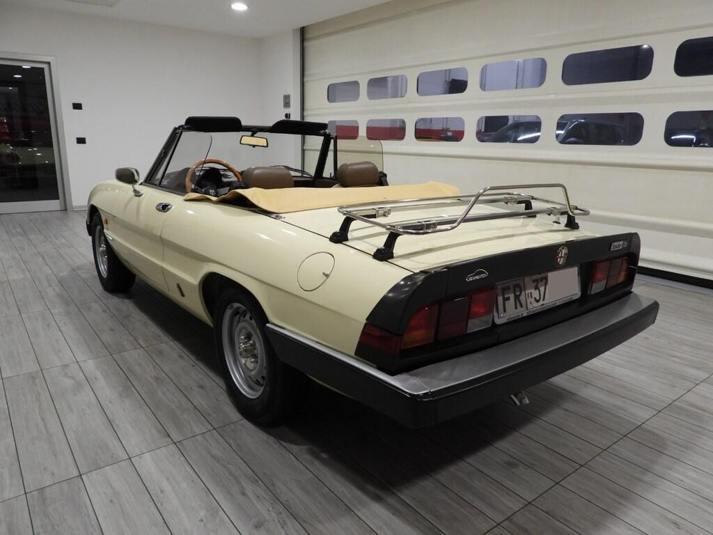 Alfa Romeo Spider 1.6
